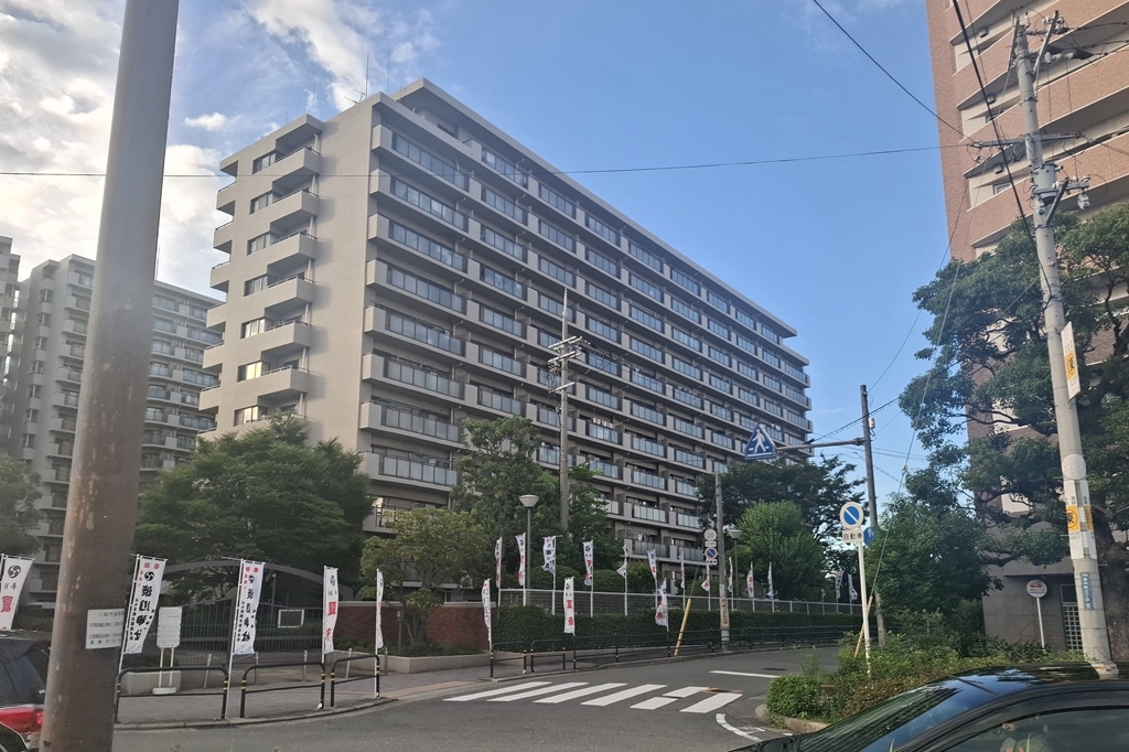 ファミールハイツ八尾A棟